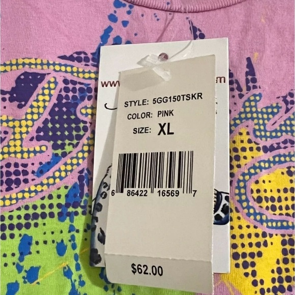 Kids Ed Hardy Size XL Pink with design on front and back - Picture 3 of 6